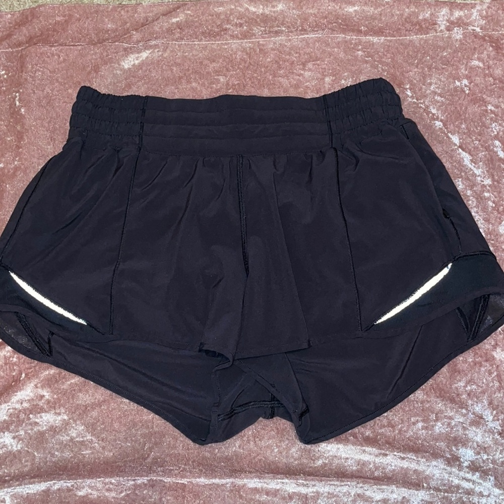 Black Lululemon Hotty Hot High Rise Shorts Size 6